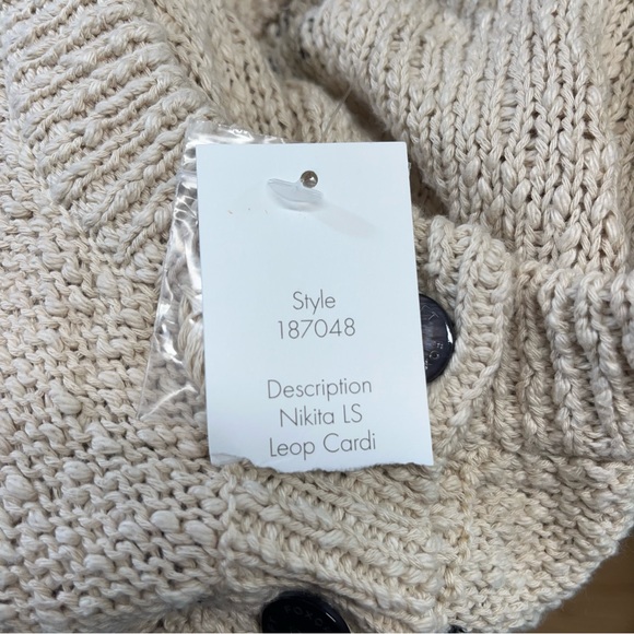 Foxcroft Nikita Cardigan Sweater Medium Leopard Beige Black 100% Cotton NWT - Picture 16 of 16